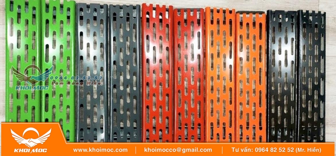 bảng hiệu tôn đột lỗ2 6ss