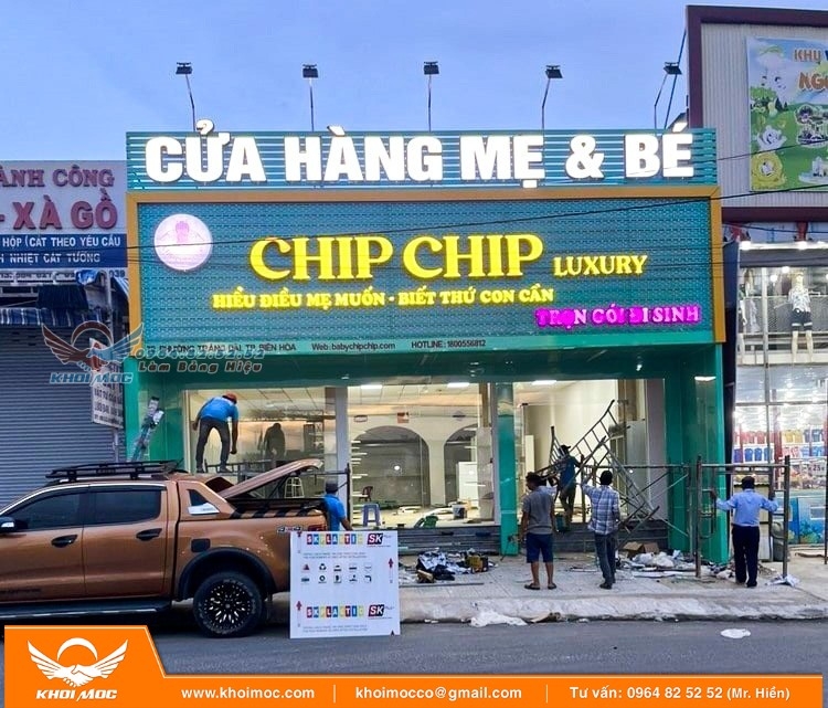bảng hiệu tôn đột lỗ2 9asa