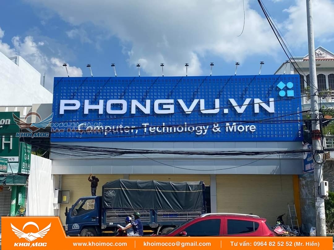 bảng hiệu tôn đột lỗ6 26as