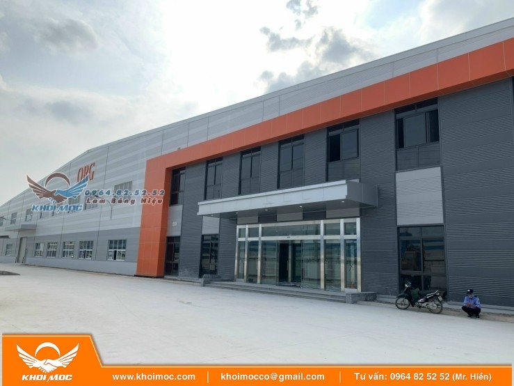 Đánh giá phương án ốp alu mặt dựng 4